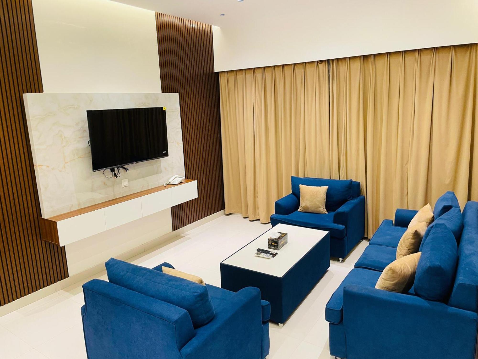 Mabahj Garnatha Apartment Suhar