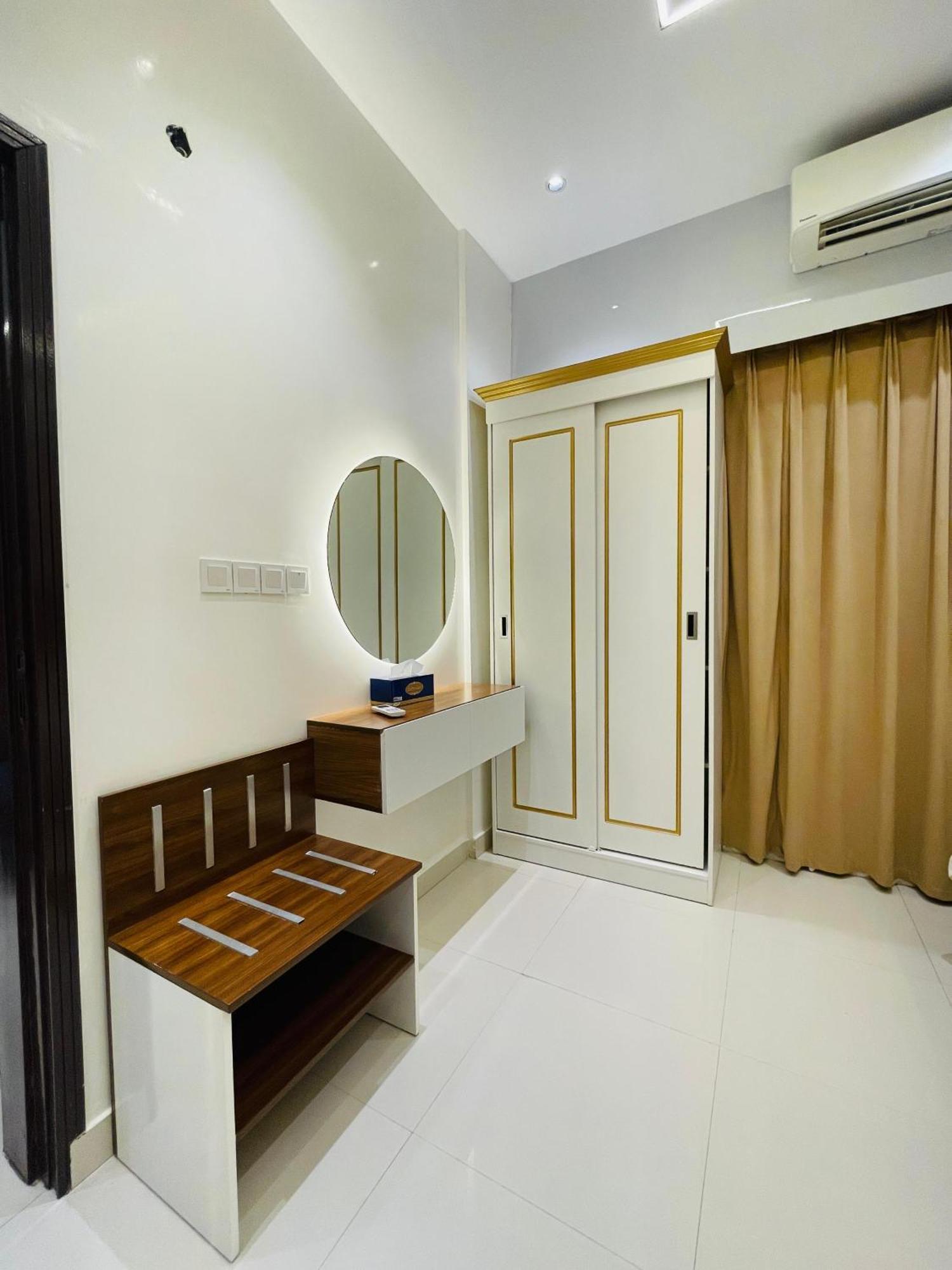Apartment Mabahj Garnatha *