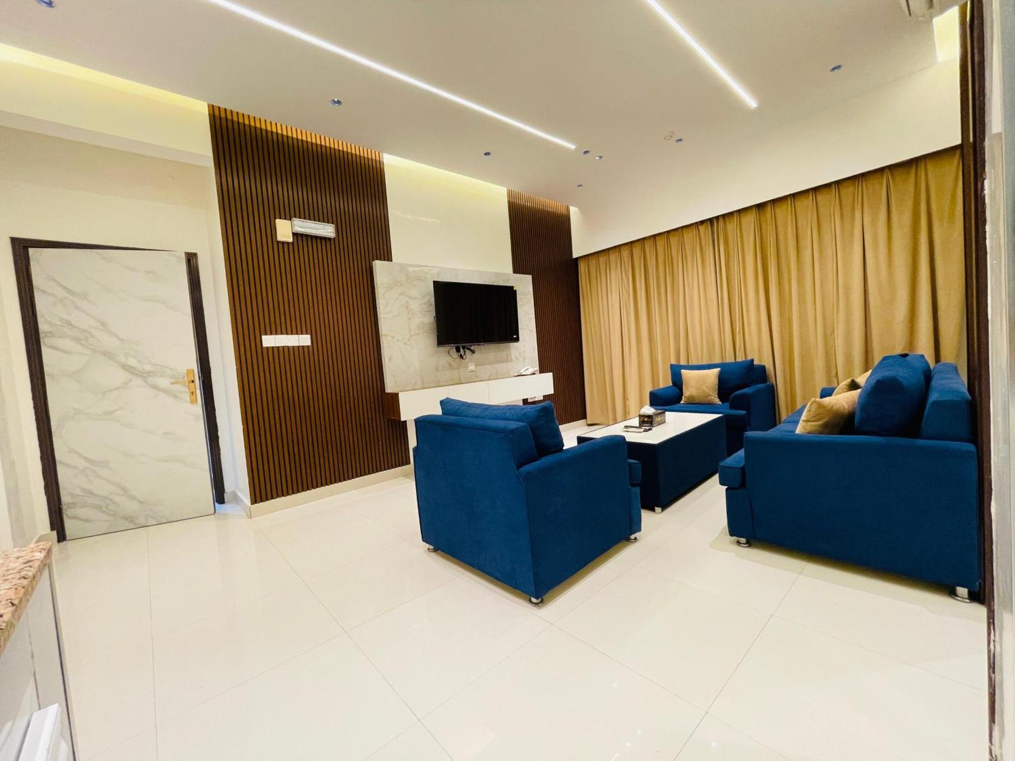 Apartment Mabahj Garnatha Suhar